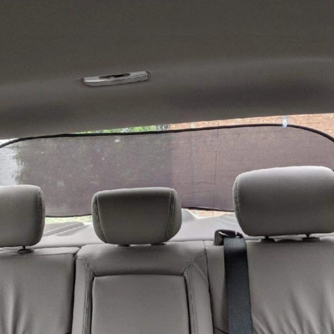 Napellenző a csomagtartóhoz – Optimális napvédelem az autóban