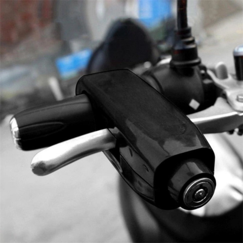 Zámek na řídítka motocyklu – Rychlá a viditelná bezpečnost