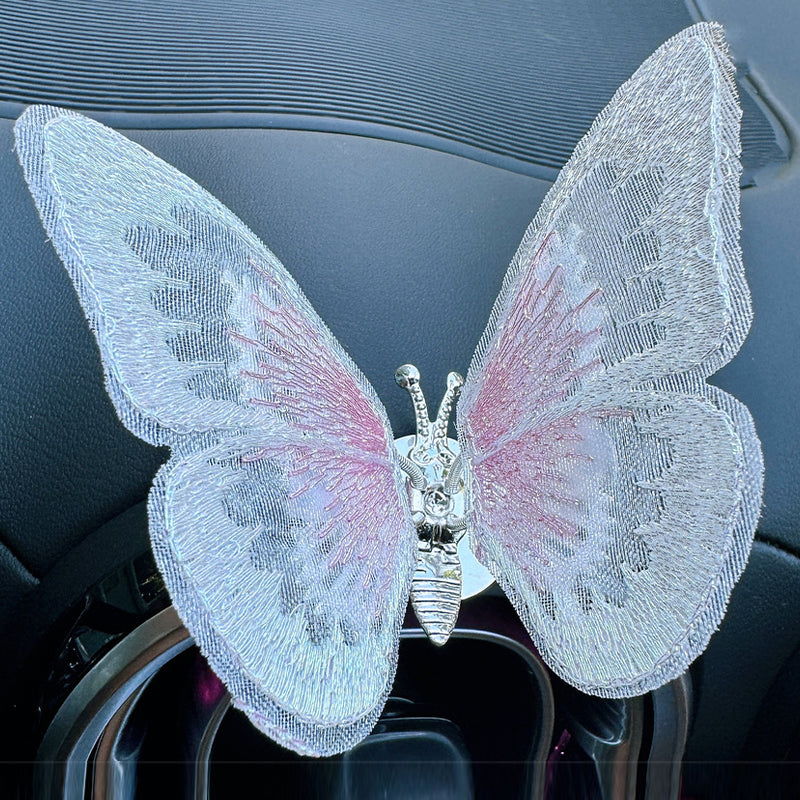 Voňavý klip motýl pro auto – elegance a svěžest na palubě