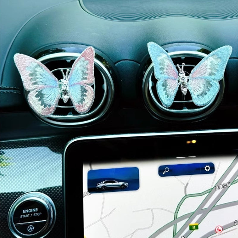 Voňavý klip motýl pro auto – elegance a svěžest na palubě