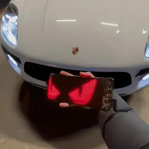 Pantalla LED Animada Para Coche – Mensajes y Emojis Personalizados 