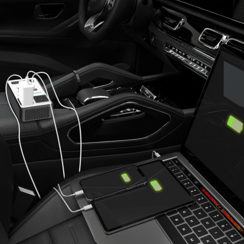 Auto napájecí měnič – rychlé síťové zásuvky a USB porty 