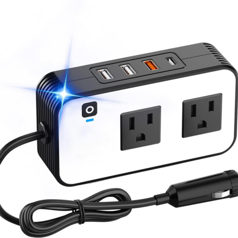 Auto-Stromwandler – Schnelllade-Steckdosen und USB-Ports 