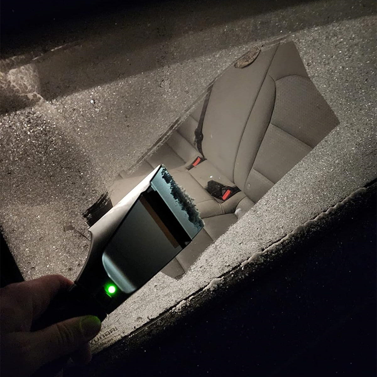Elektrischer 12V Scheibenkratzern — Klare Windschutzscheibe in wenigen Minuten 